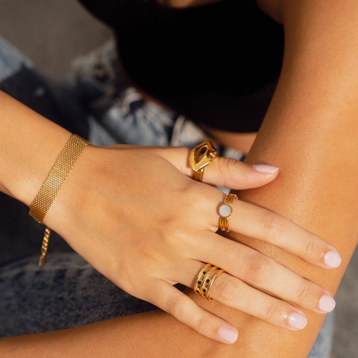 Athena Mother-of-Pearl Ring 18K Gold Plated