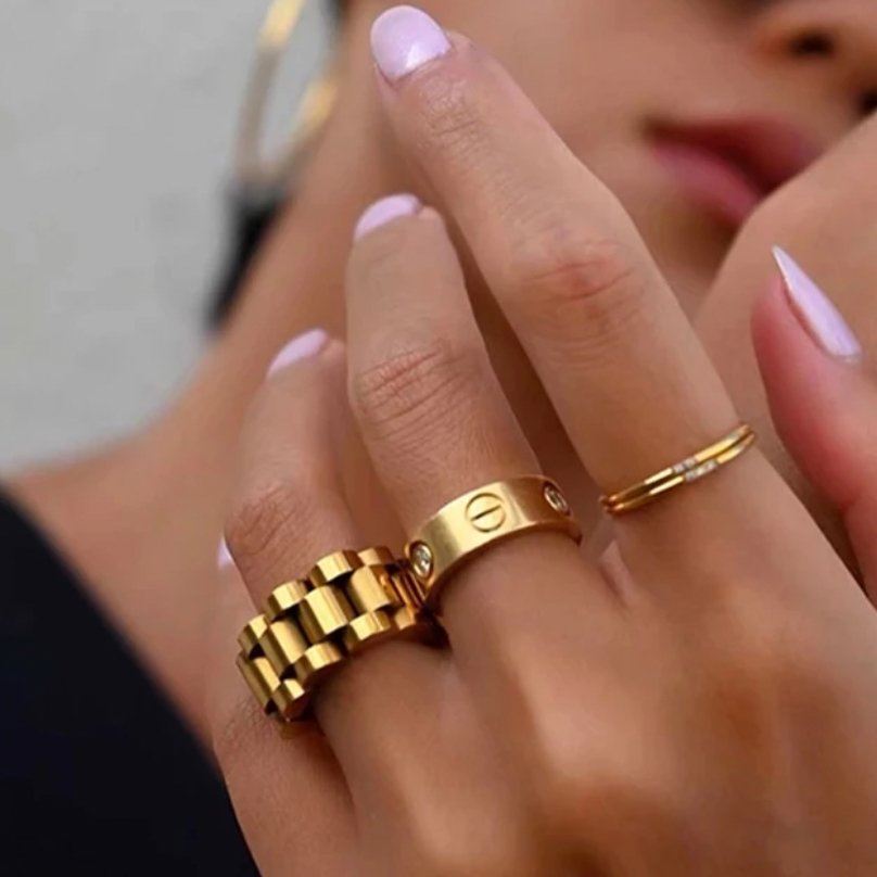 Wide Minimalist Link Beauty Ring 18K Gold Plated