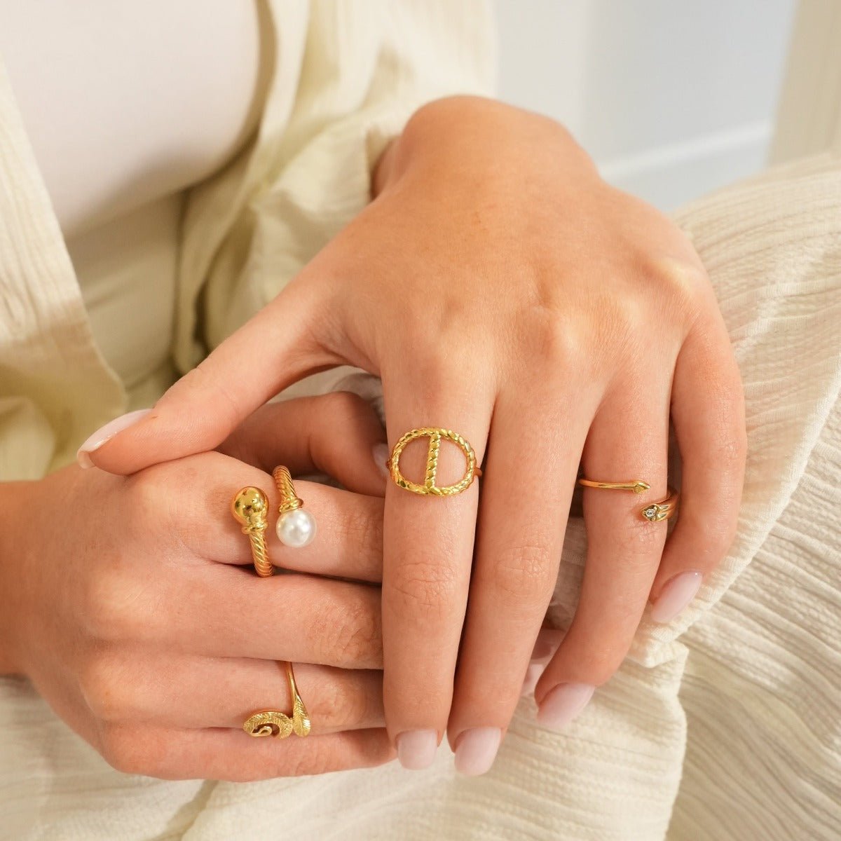 Elegance Pearl Ring 18K Gold Plated