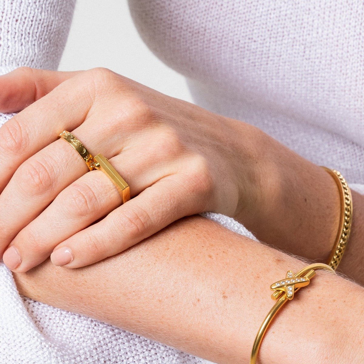 Flat Screw Ring 18K Gold Plated
