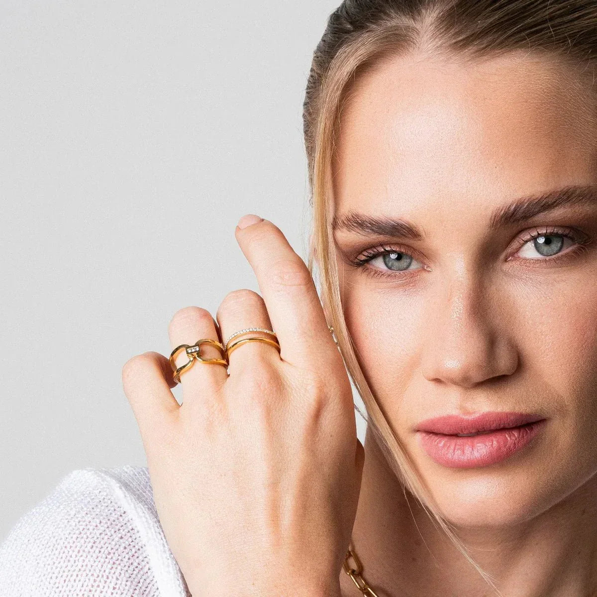 Tenderness Ring 18K Gold Plated