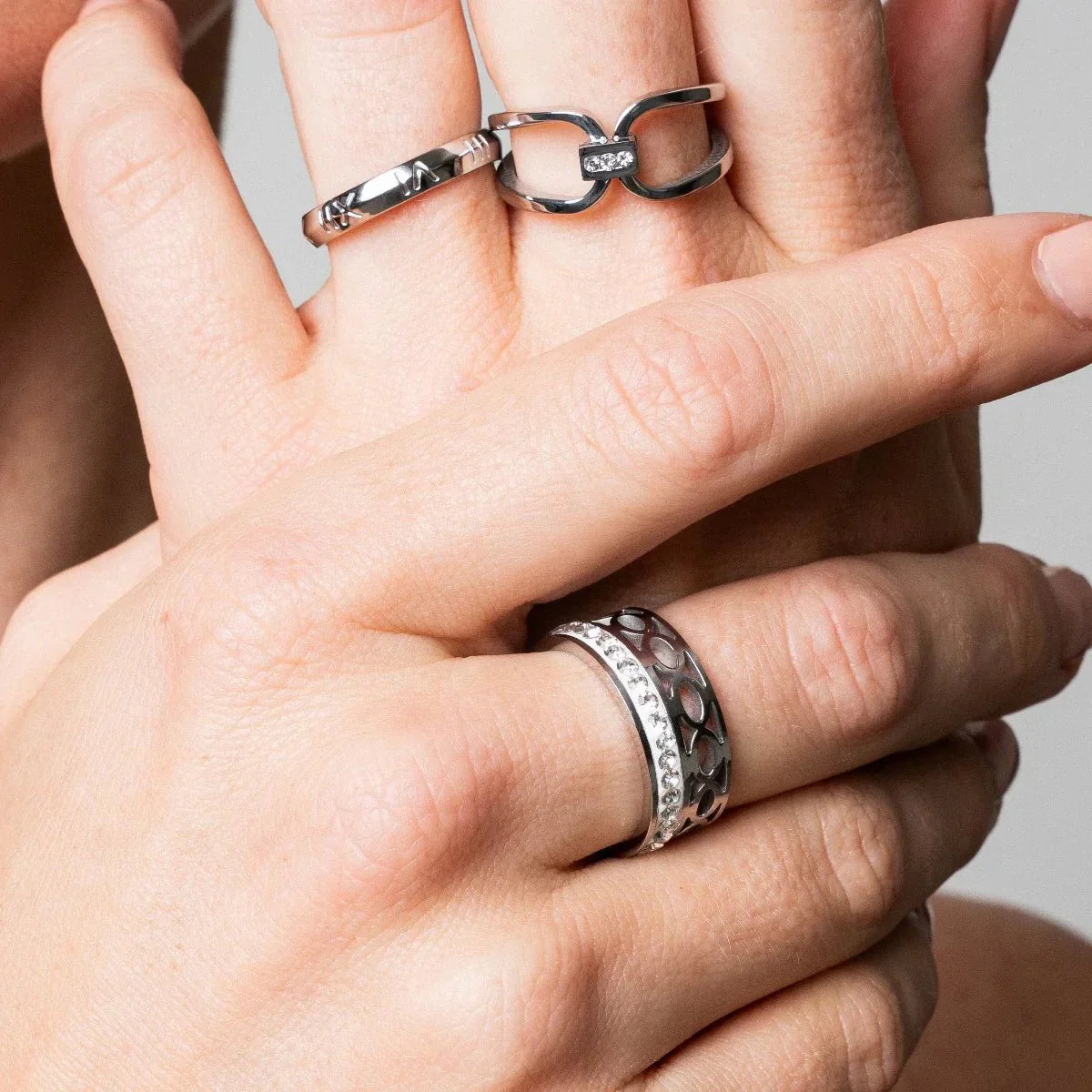 Tenderness Ring – Silver