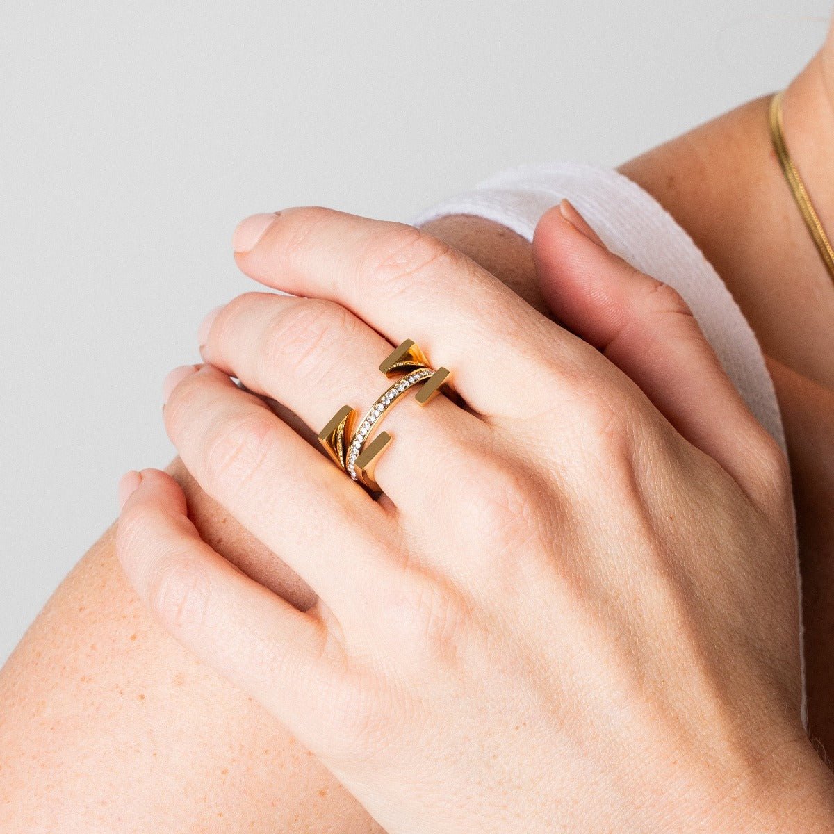 Truth Ring 18K Gold Plated