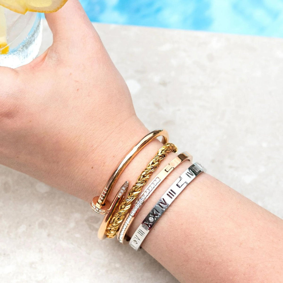 Roman Numeral Bangle – Silver