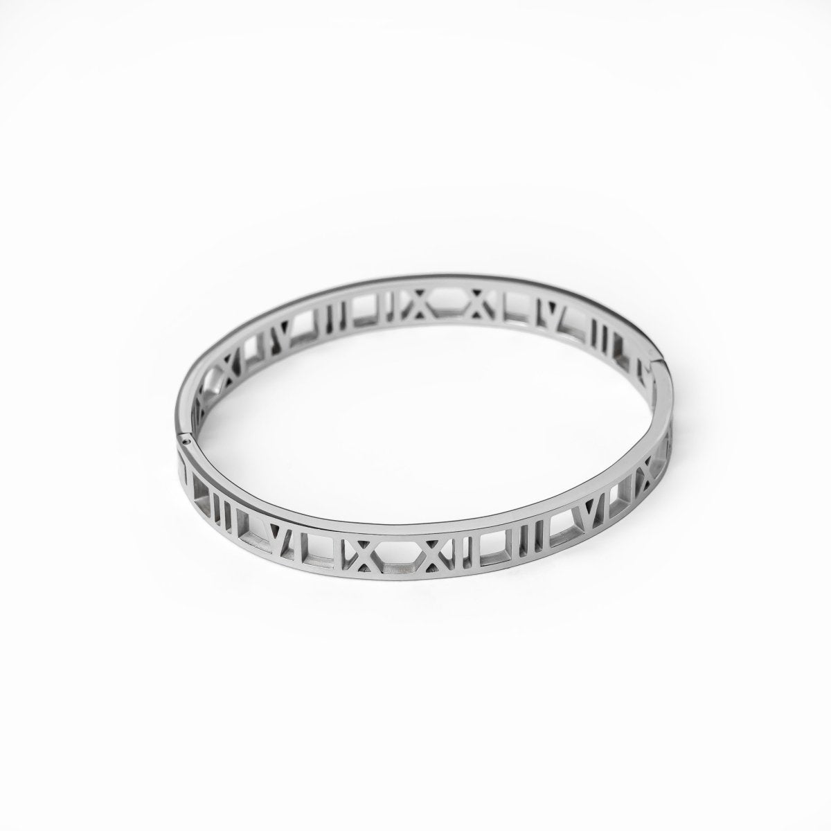Roman Numeral Bangle – Silver