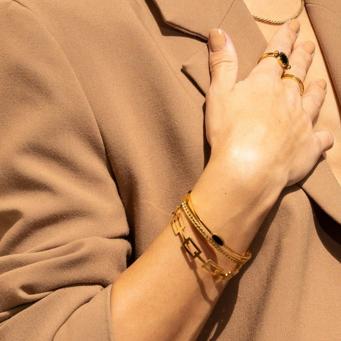 Layered Onyx Bangle 18K Gold Plated