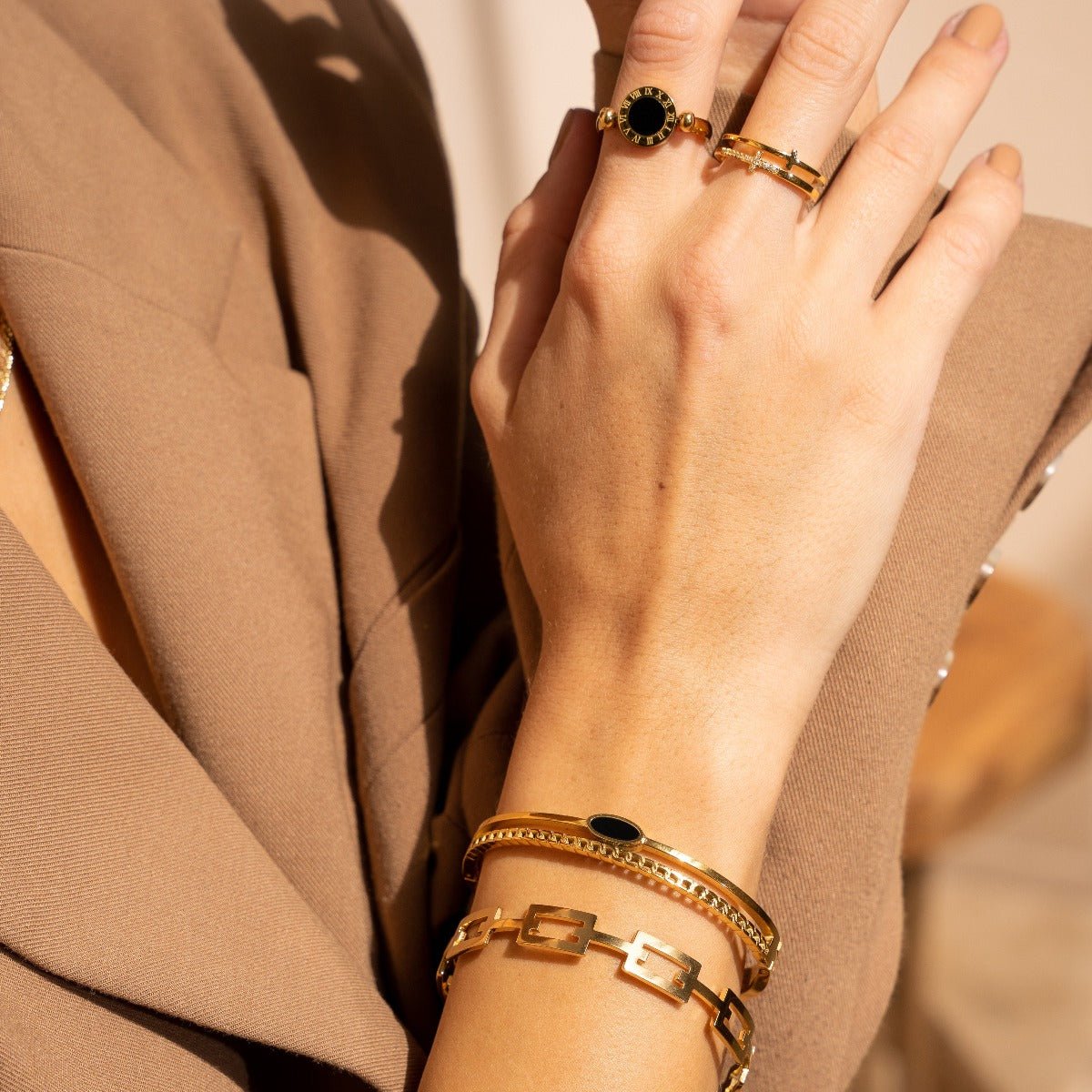 Layered Onyx Bangle 18K Gold Plated