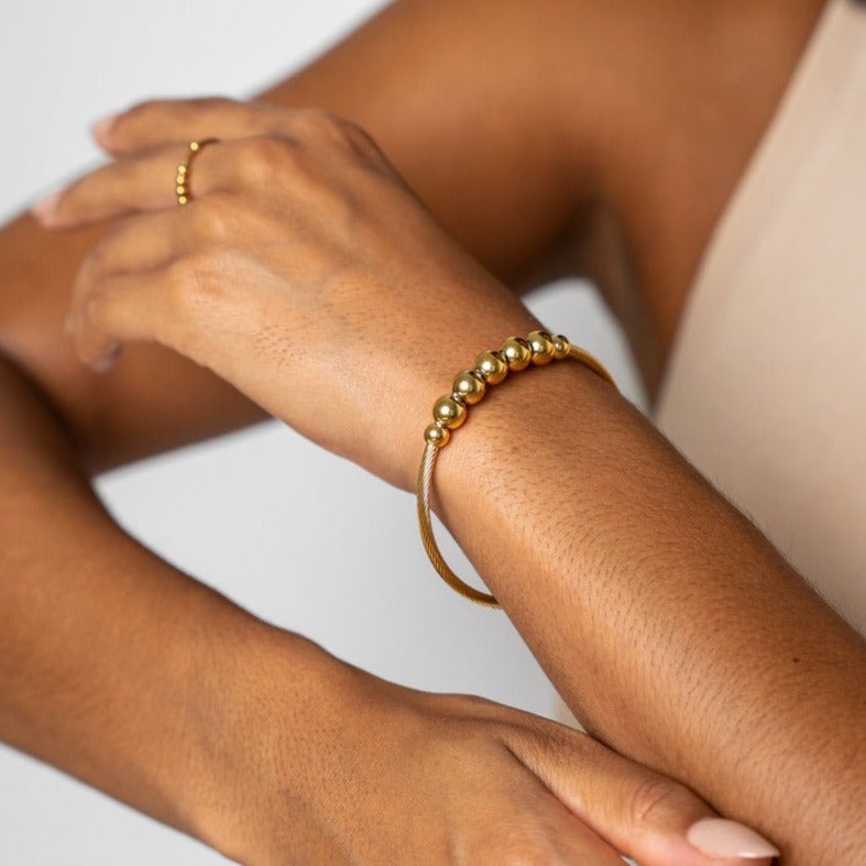 Adjustable Anti-Stress Beaded Bangle 18K Gold Plated