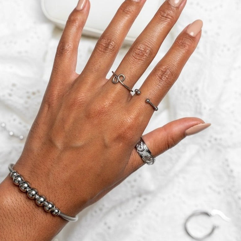 Adjustable Anti-Stress Beaded Bangle – Silver