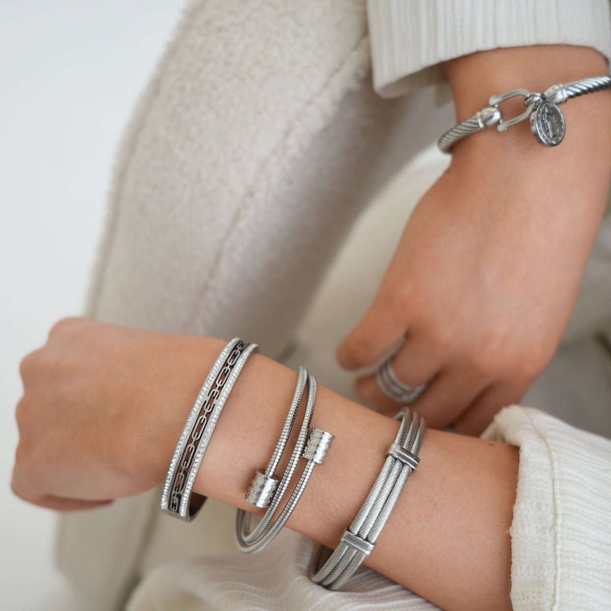 Triple Spiral Bangle – Silver