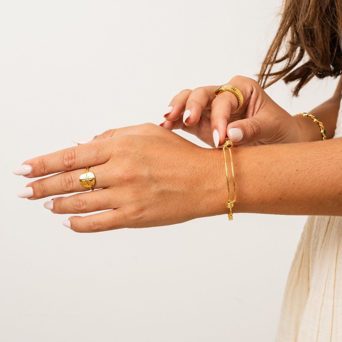 Eva Delicate Bangle 18K Gold Plated
