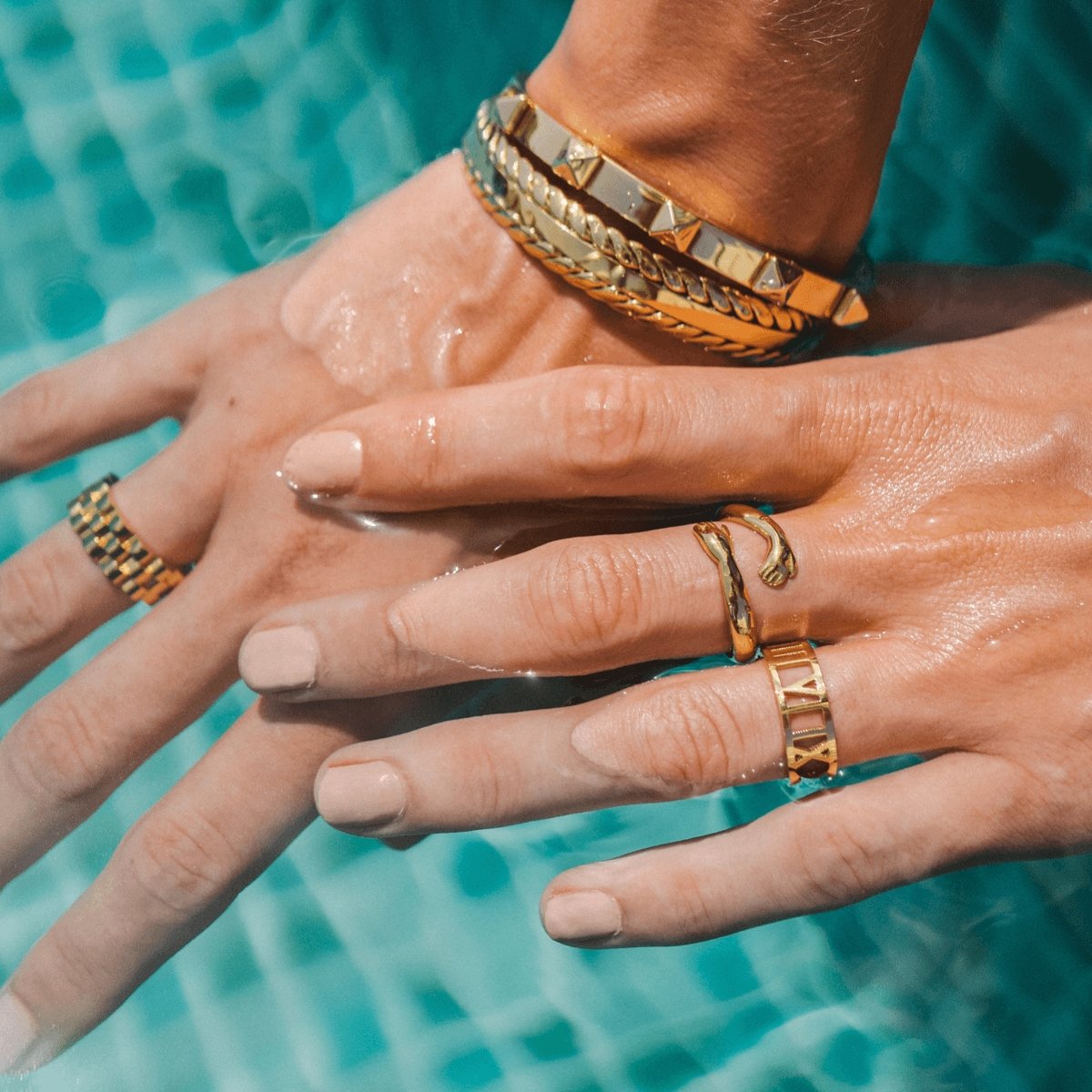 Golden Leaves Bangle 18K Gold Plated