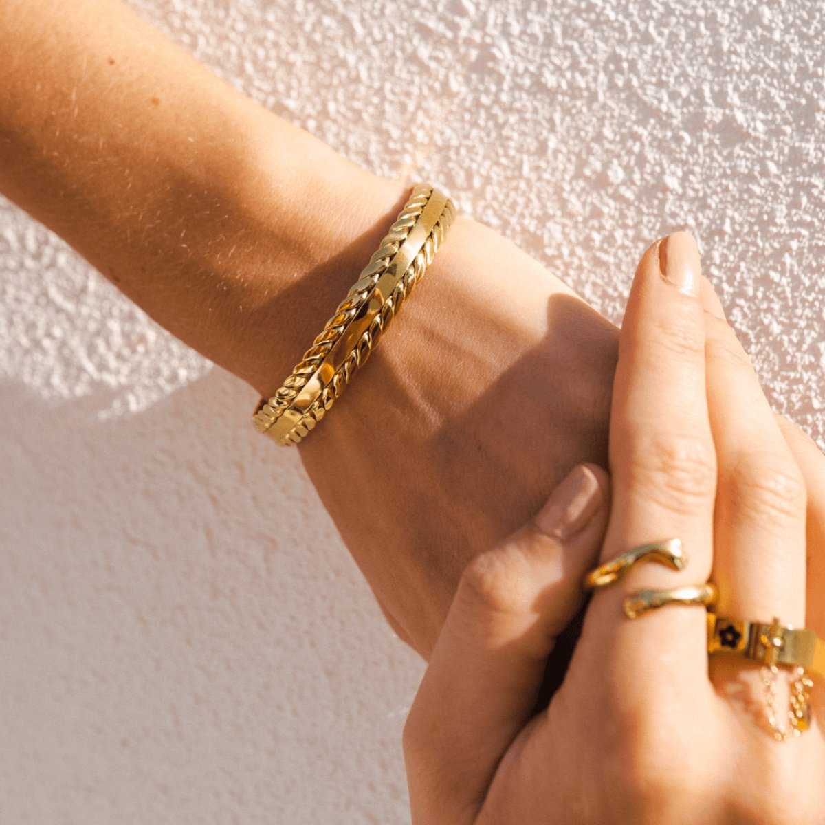 Golden Leaves Bangle 18K Gold Plated