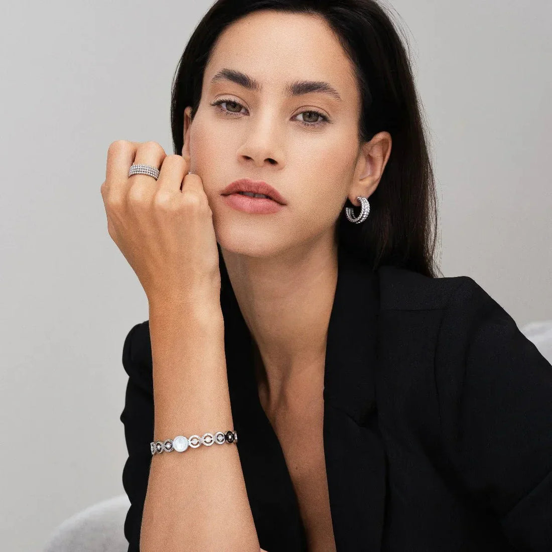 Olivia Zirconia Stone Bangle – Silver
