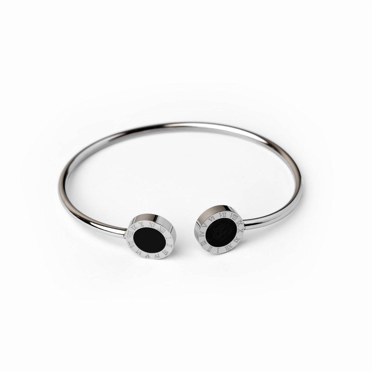 Onyx Bangle – Silver