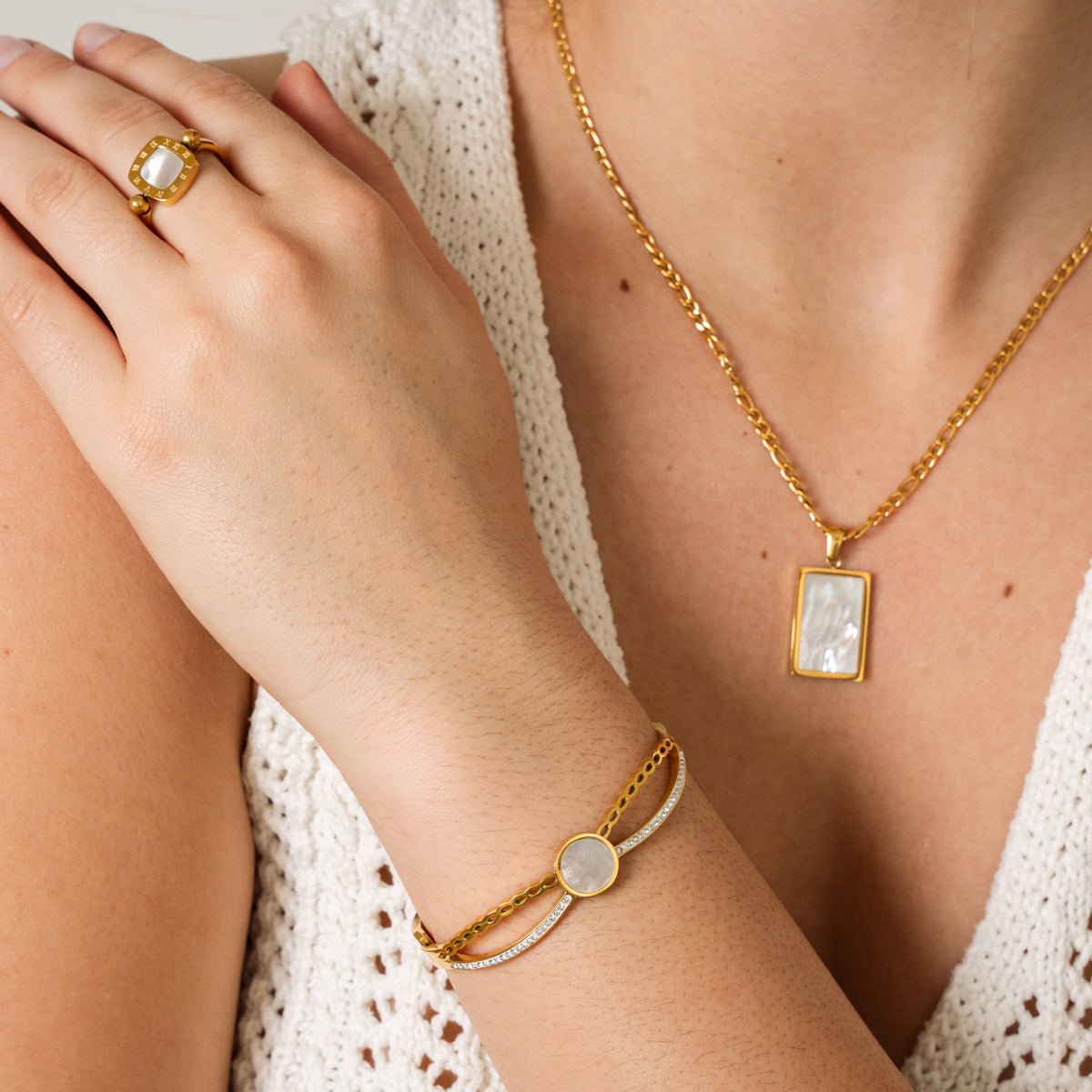 Venus Bangle 18K Gold Plated