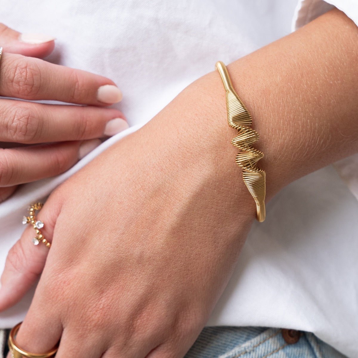 Wave Bangle 18K Gold Plated