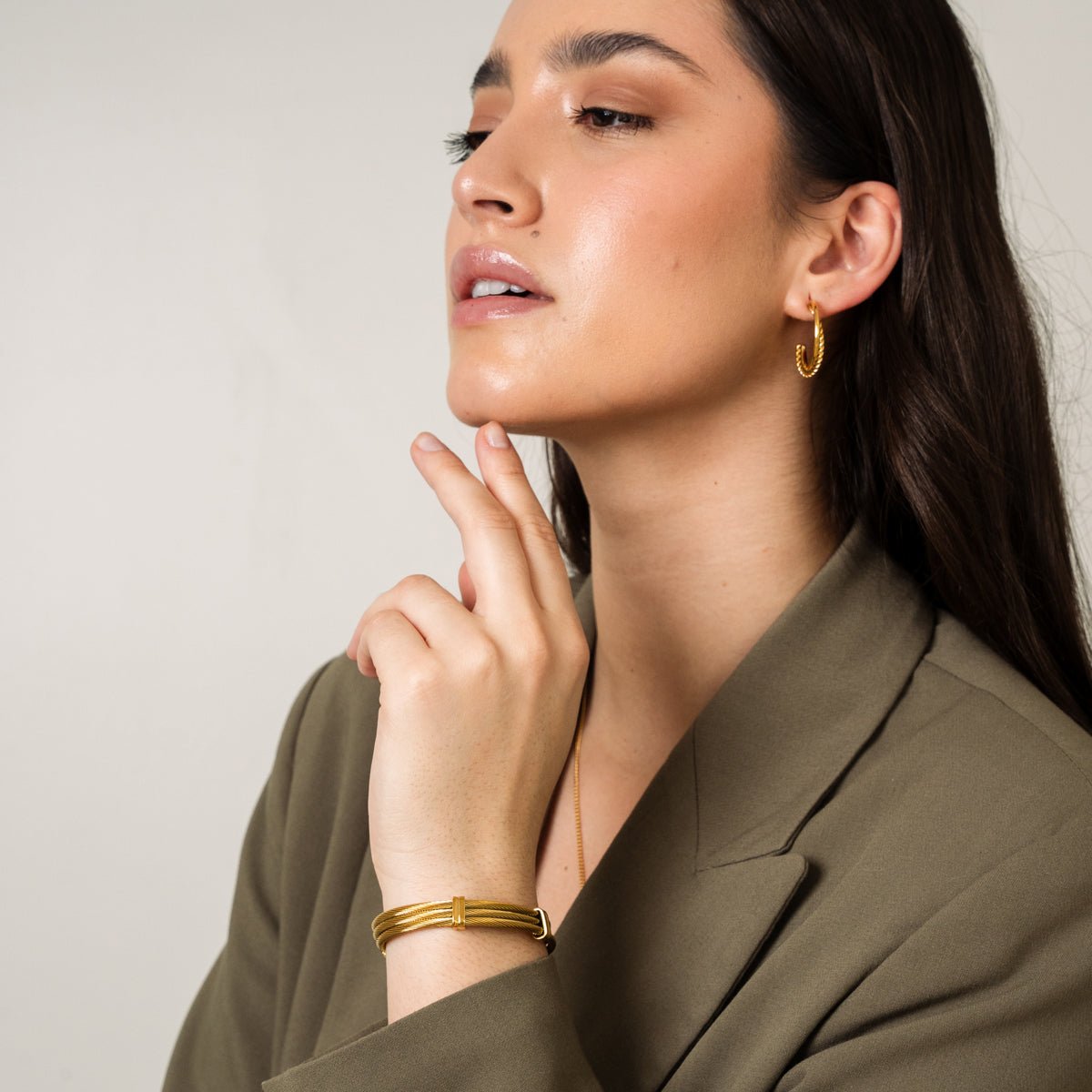 Wire Bangle 18K Gold Plated