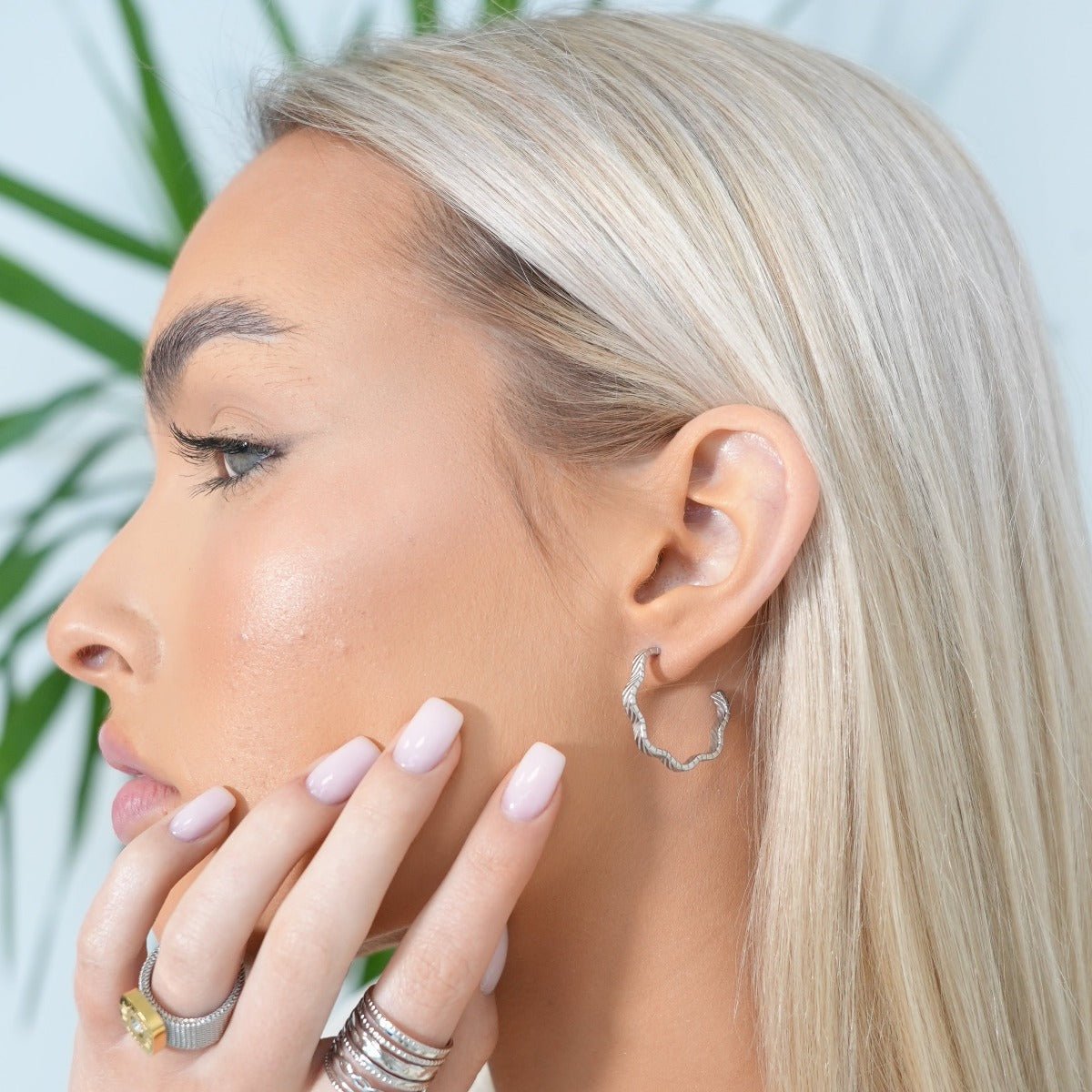 Wavy Texture Hoop Earrings – Silver