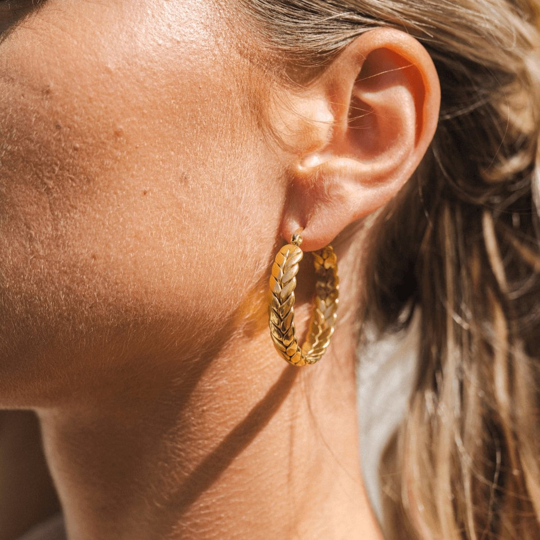 Pompeii Hoop Earrings 18K Gold Plated