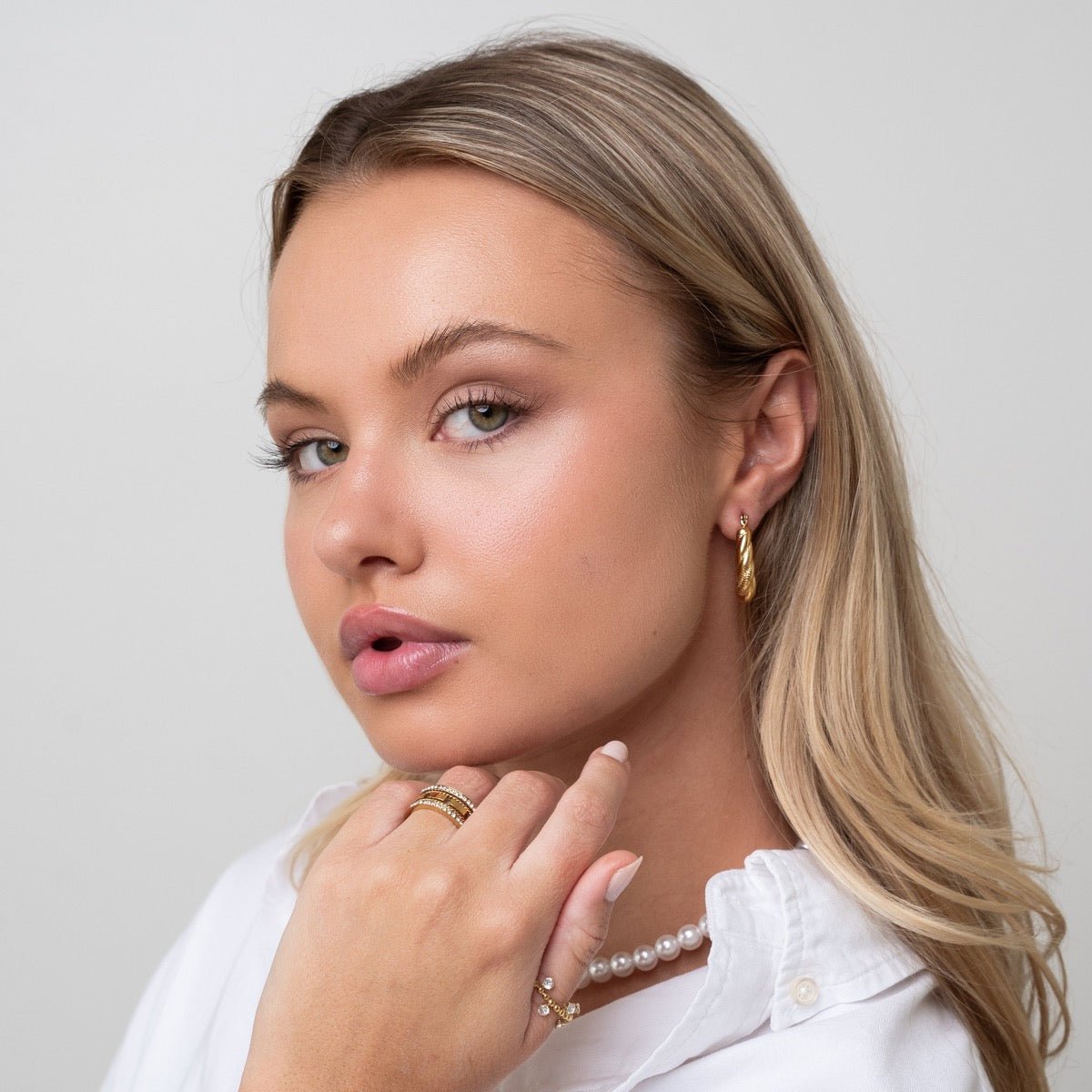 Twisted Hoop Earrings 18K Gold Plated