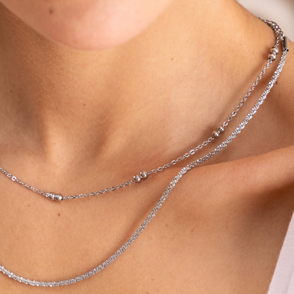 Dely Necklace – Silver