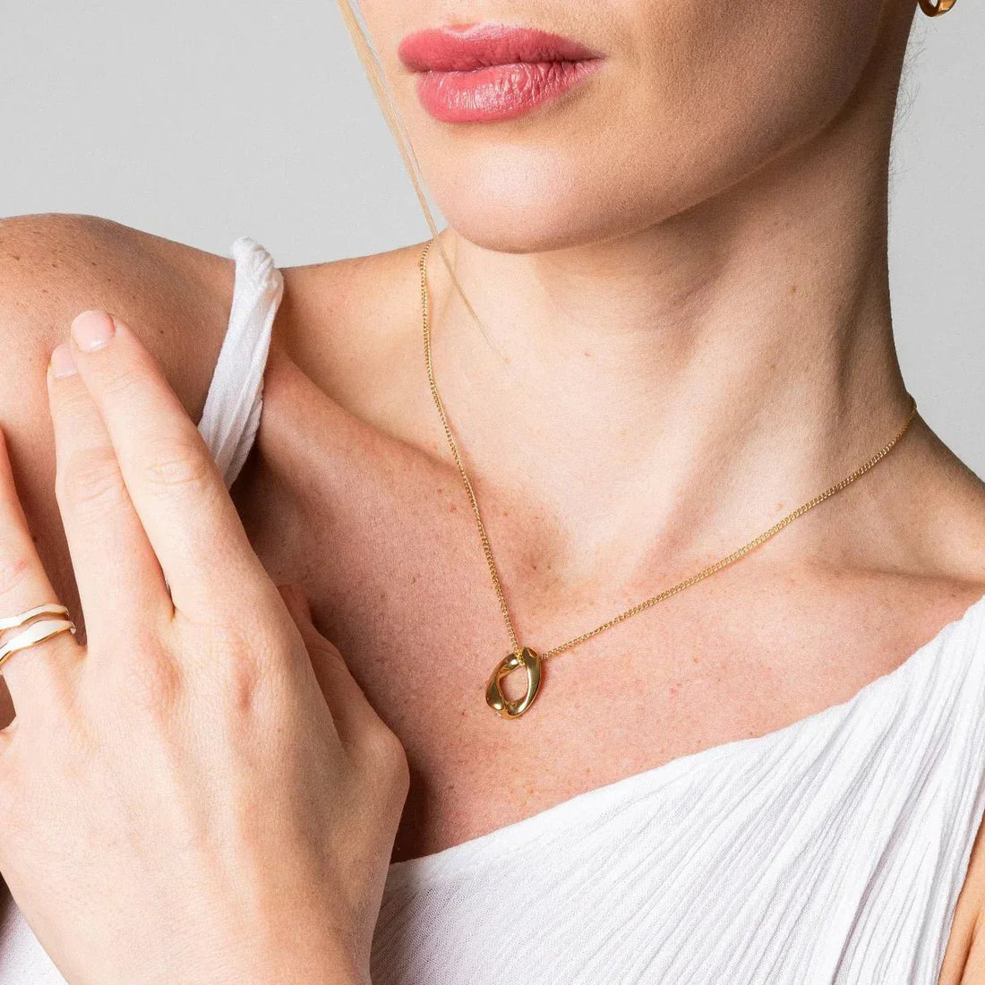 Link Pendant Necklace 18K Gold Plated