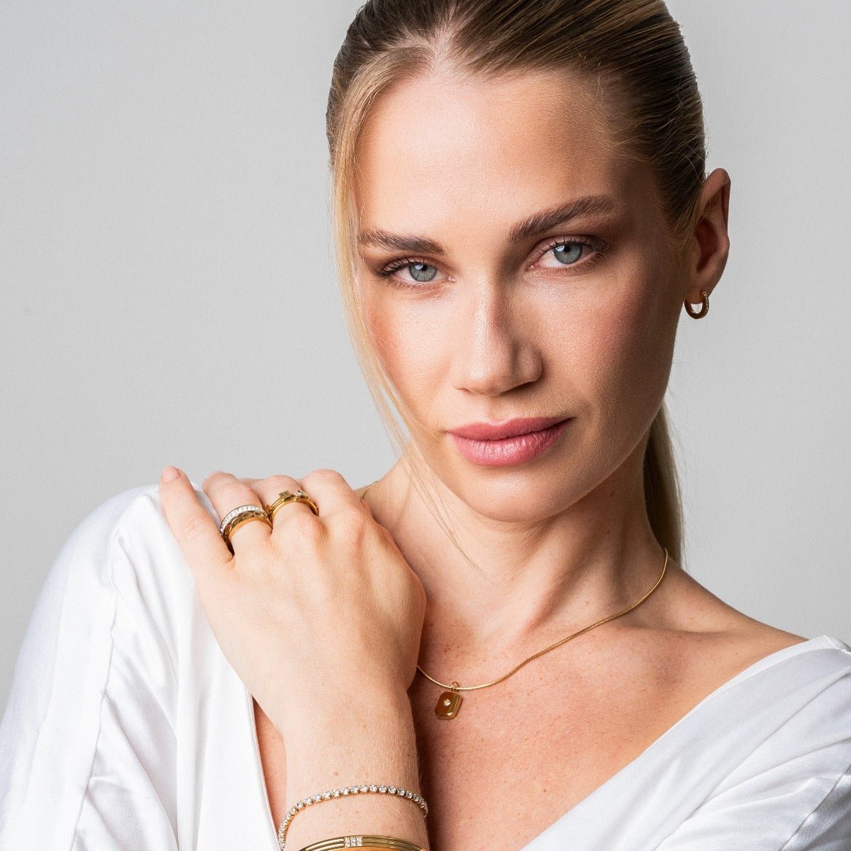 Shine Pendant Necklace 18K Gold Plated